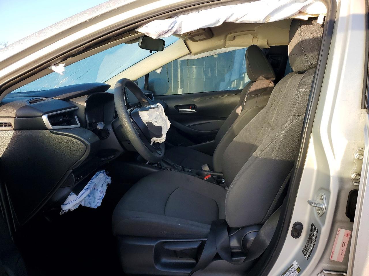 2020 Toyota Corolla Le - Image 7