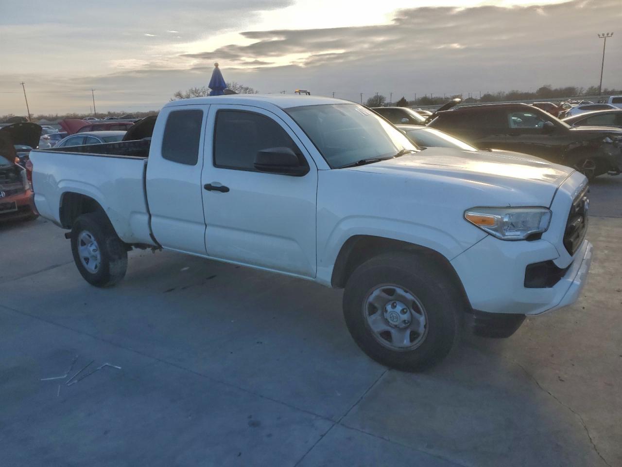 2016 Toyota Tacoma Access Cab - Фото 4