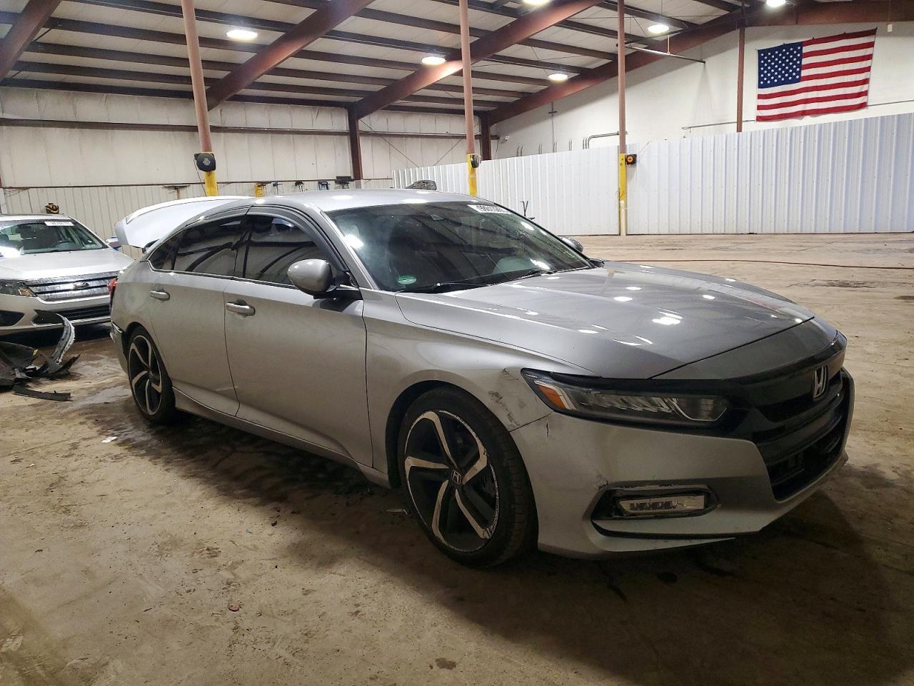 2018 Honda Accord Sport - Фото 4