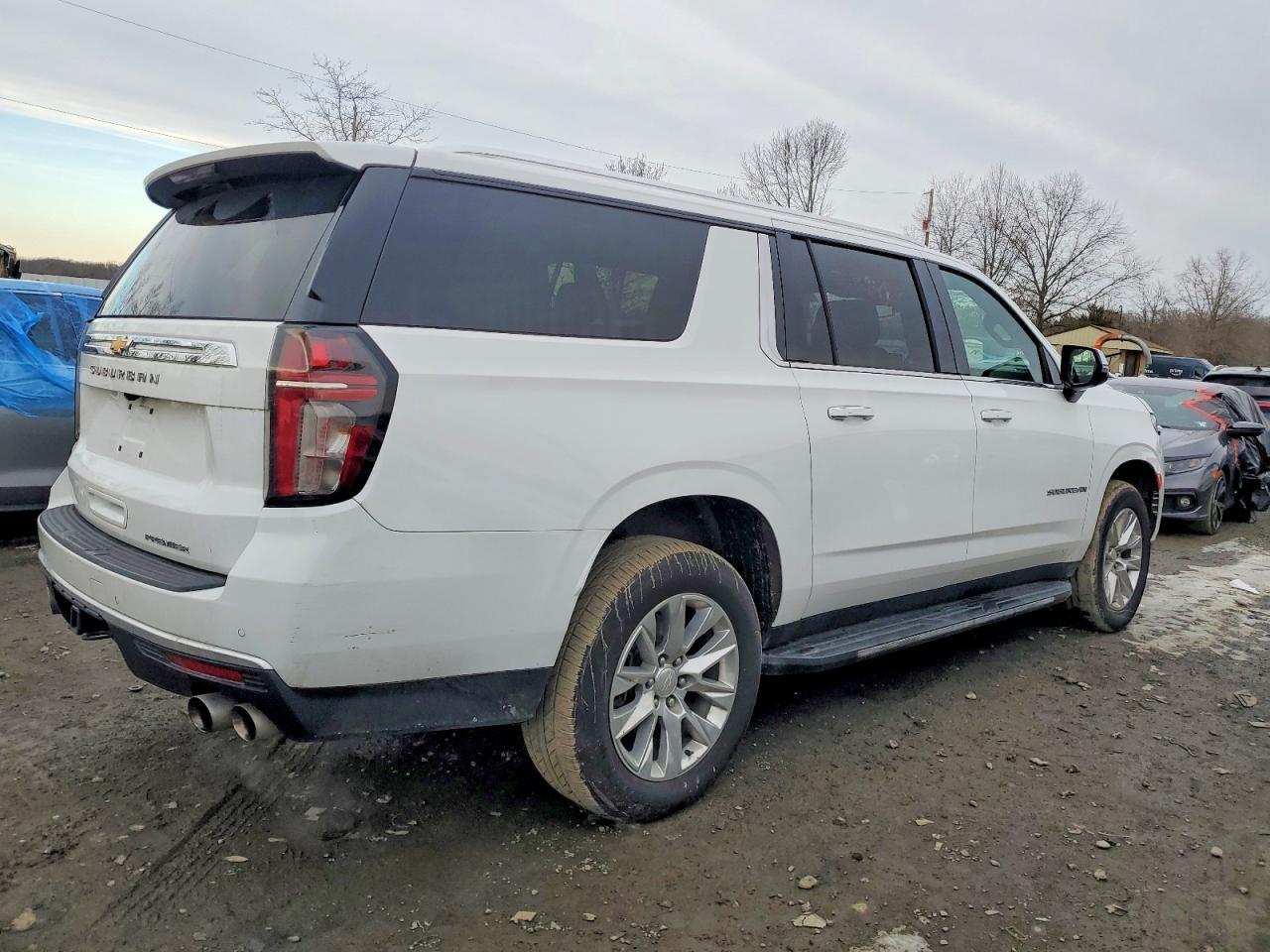 2023 Chevrolet Suburban K1500 Premier 4Wd - Фото 3