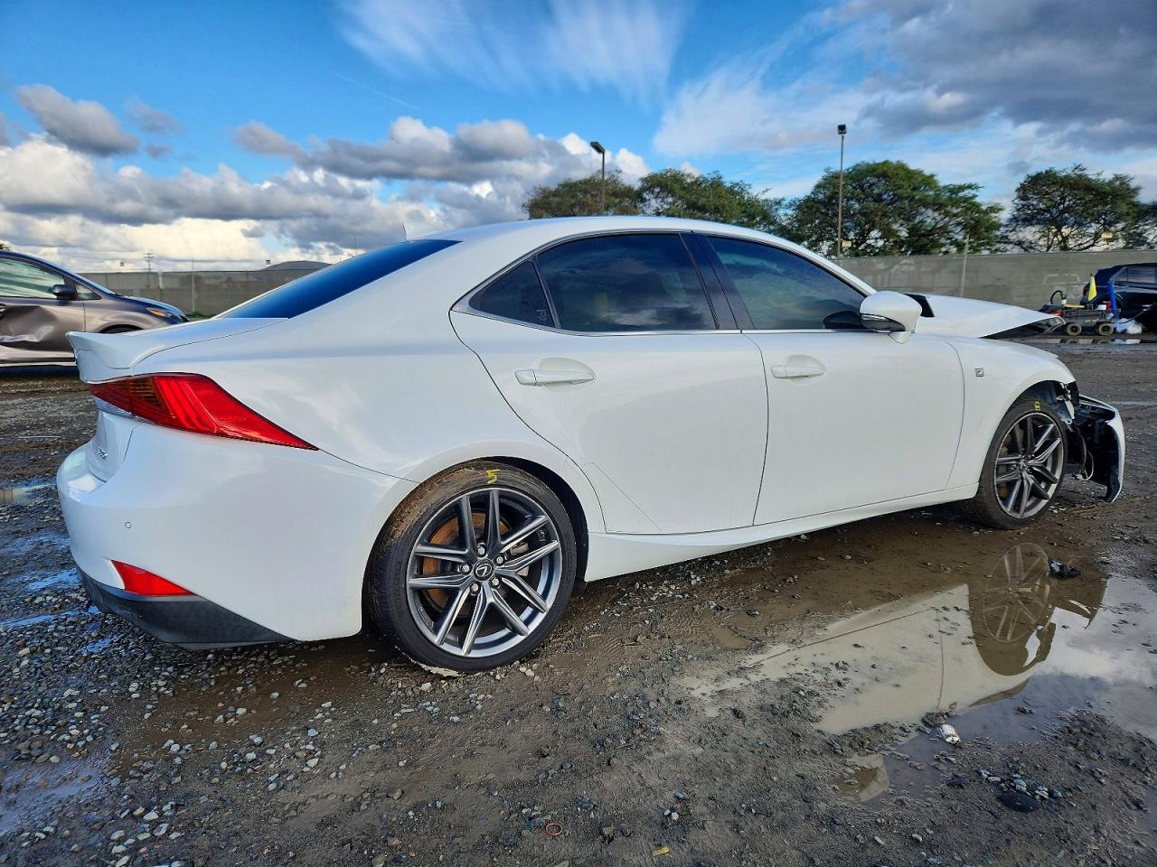 2018 Lexus Is 350 - Image 3