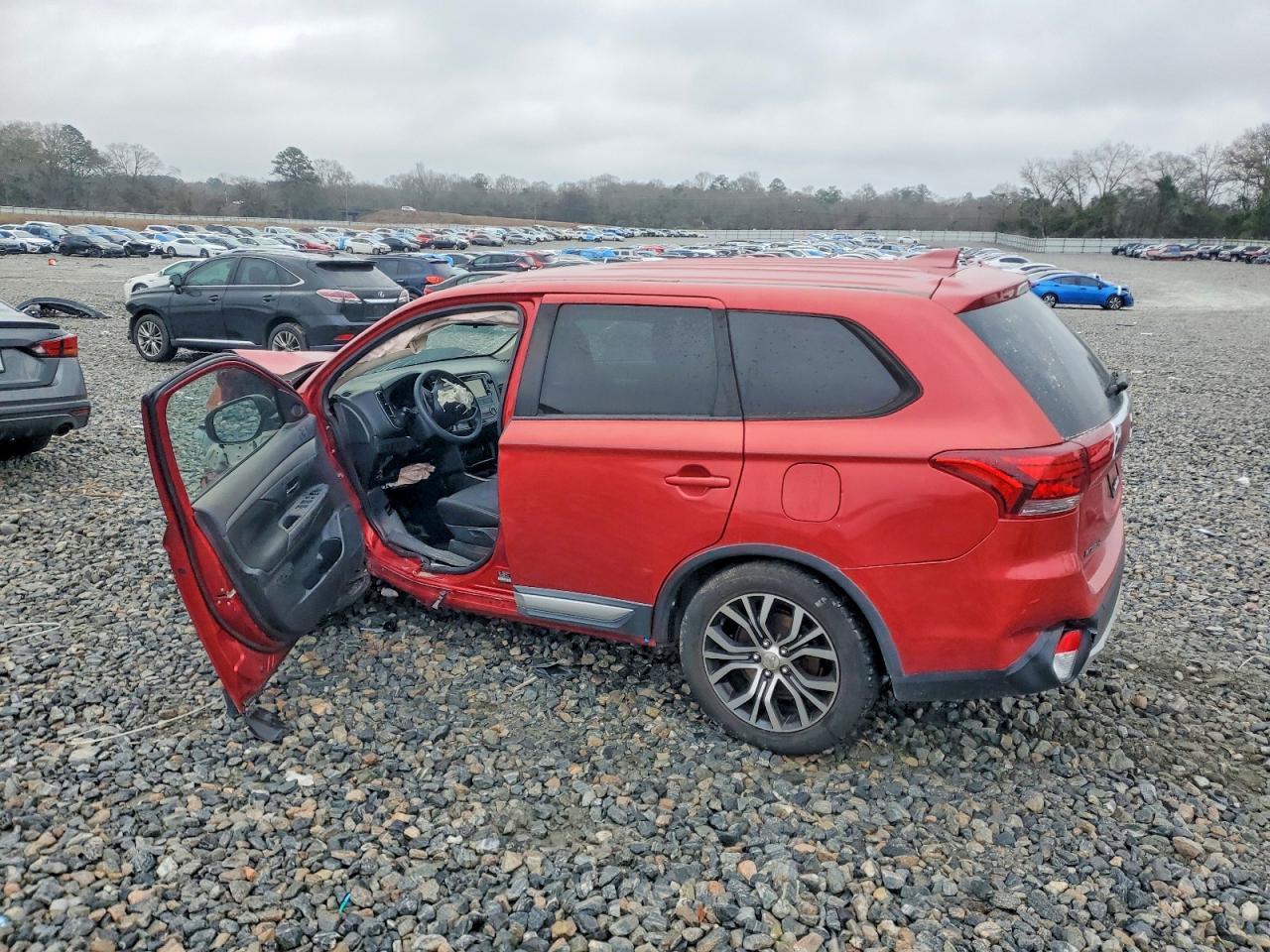2018 Mitsubishi Outlander Es - Фото 2