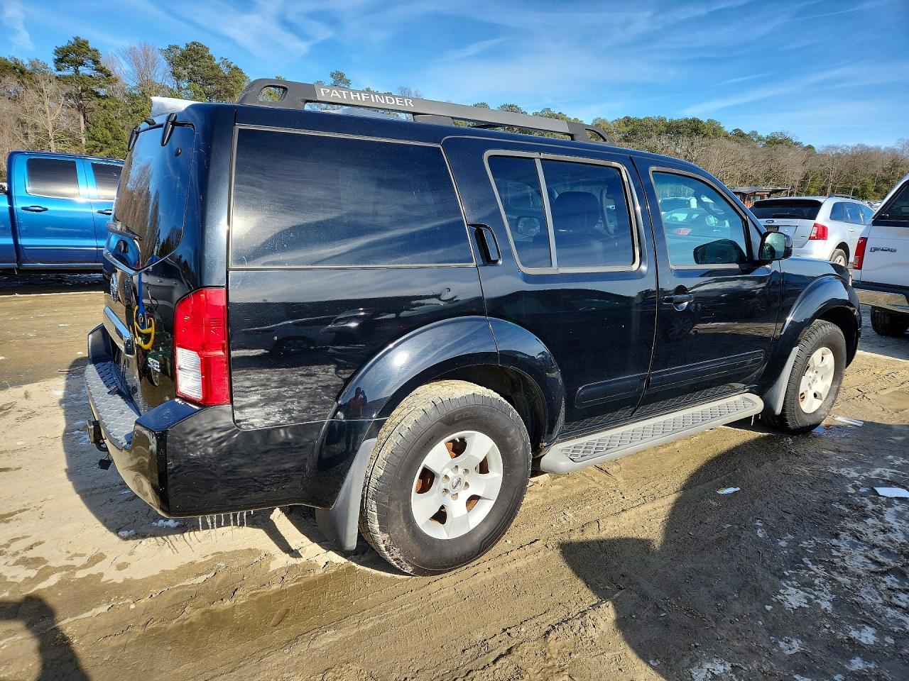 2006 Nissan Pathfinder Le - Фото 3