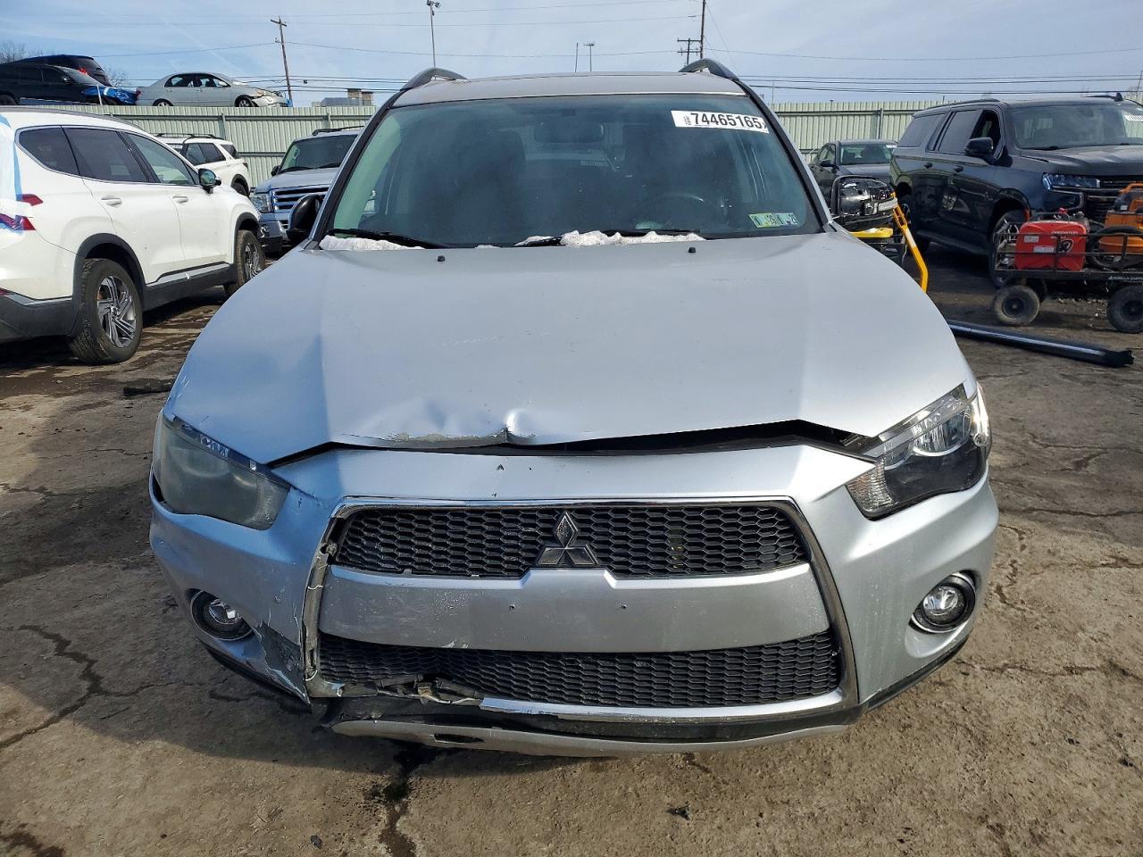 2011 Mitsubishi Outlander Se - Image 5
