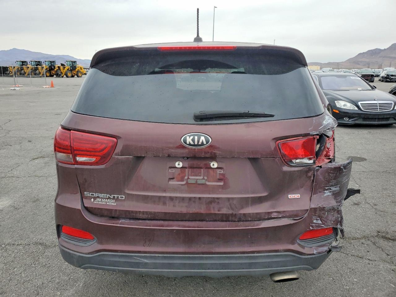 2019 Kia Sorento L - Image 6