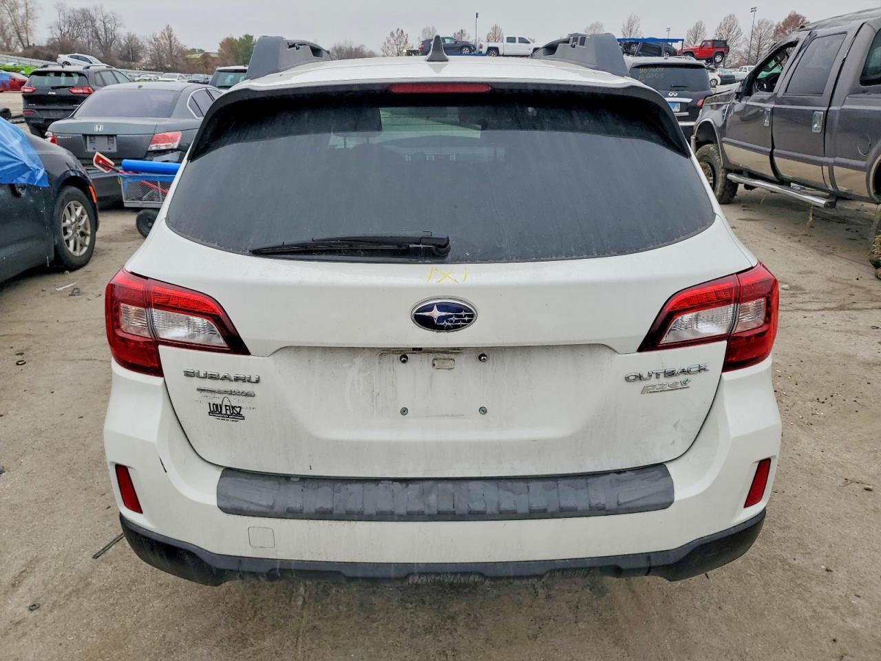 2017 Subaru Outback 2.5I Premium - Фото 6