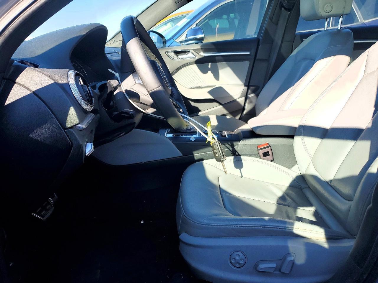 2018 Audi A3 Premium Plus - Фото 7