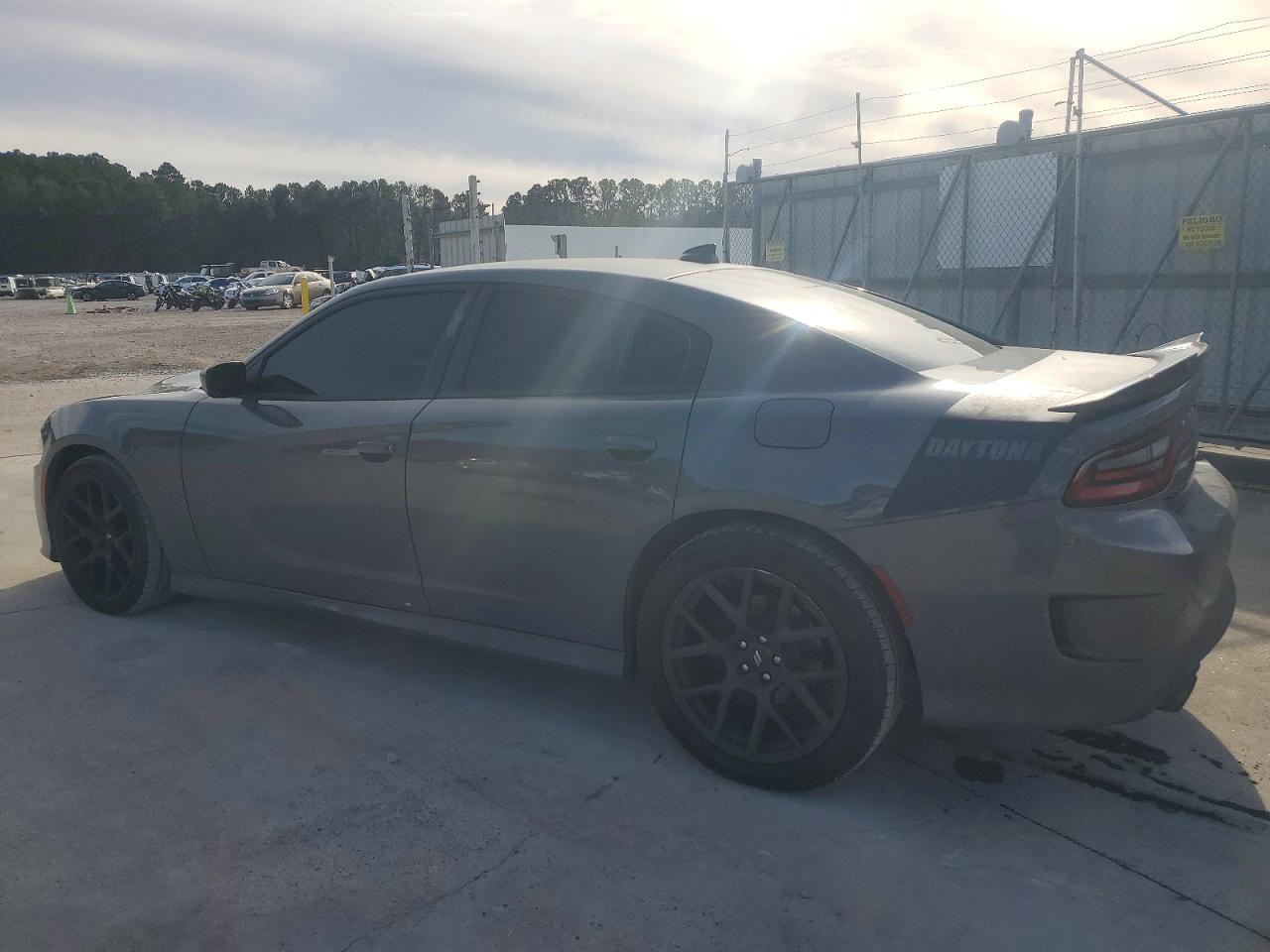 2017 Dodge Charger R/T - Image 2