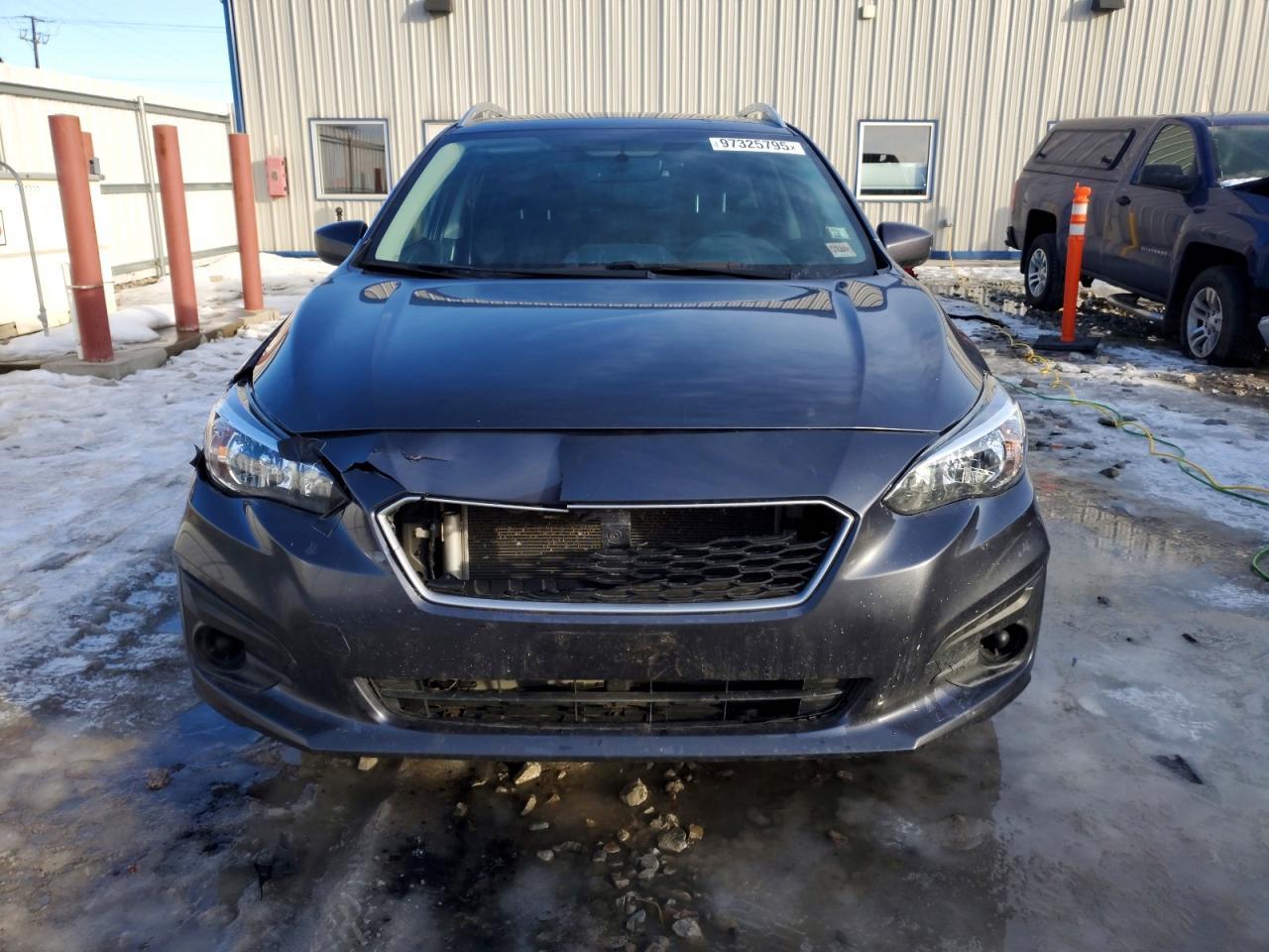 2017 Subaru Impreza Premium - Фото 5