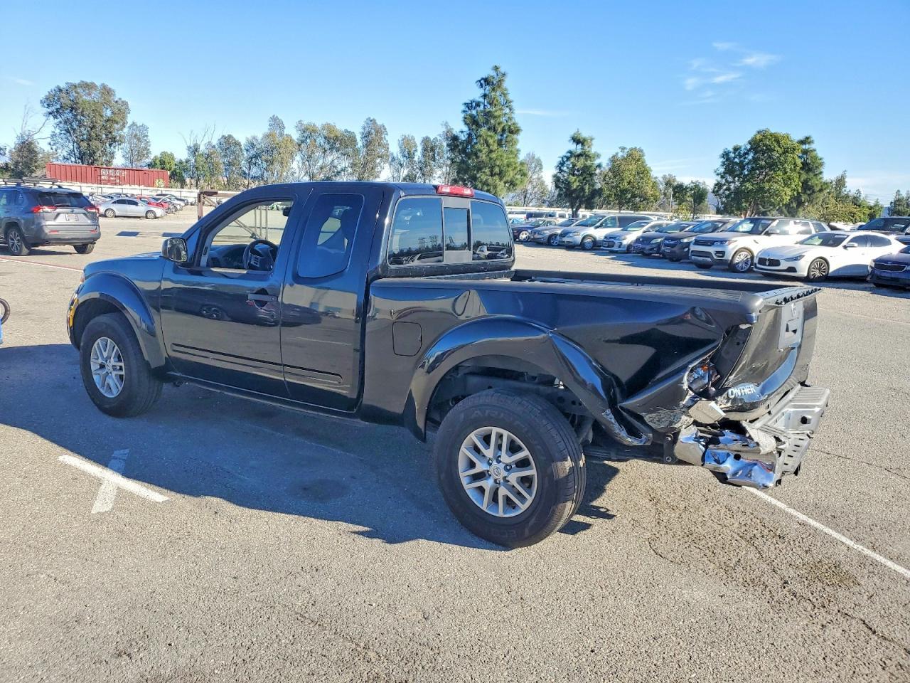 2020 Niss Frontier Sv - Image 2