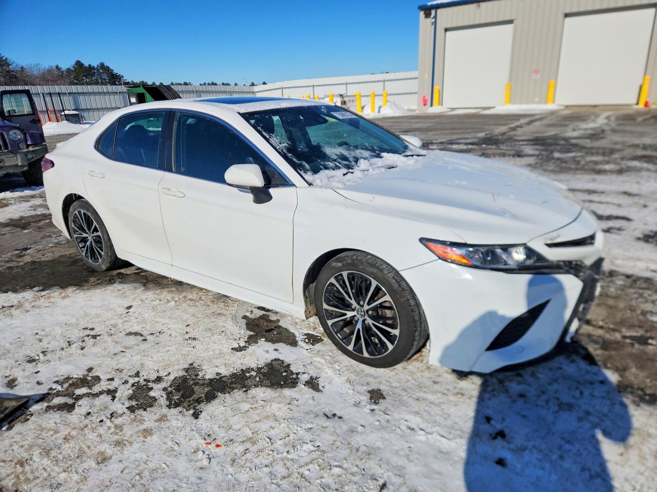 2018 Toyota Camry L - Фото 4
