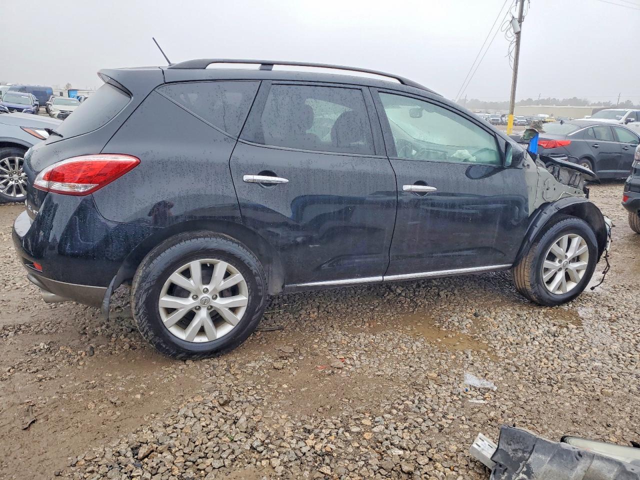 2011 Nissan Murano S - Image 3