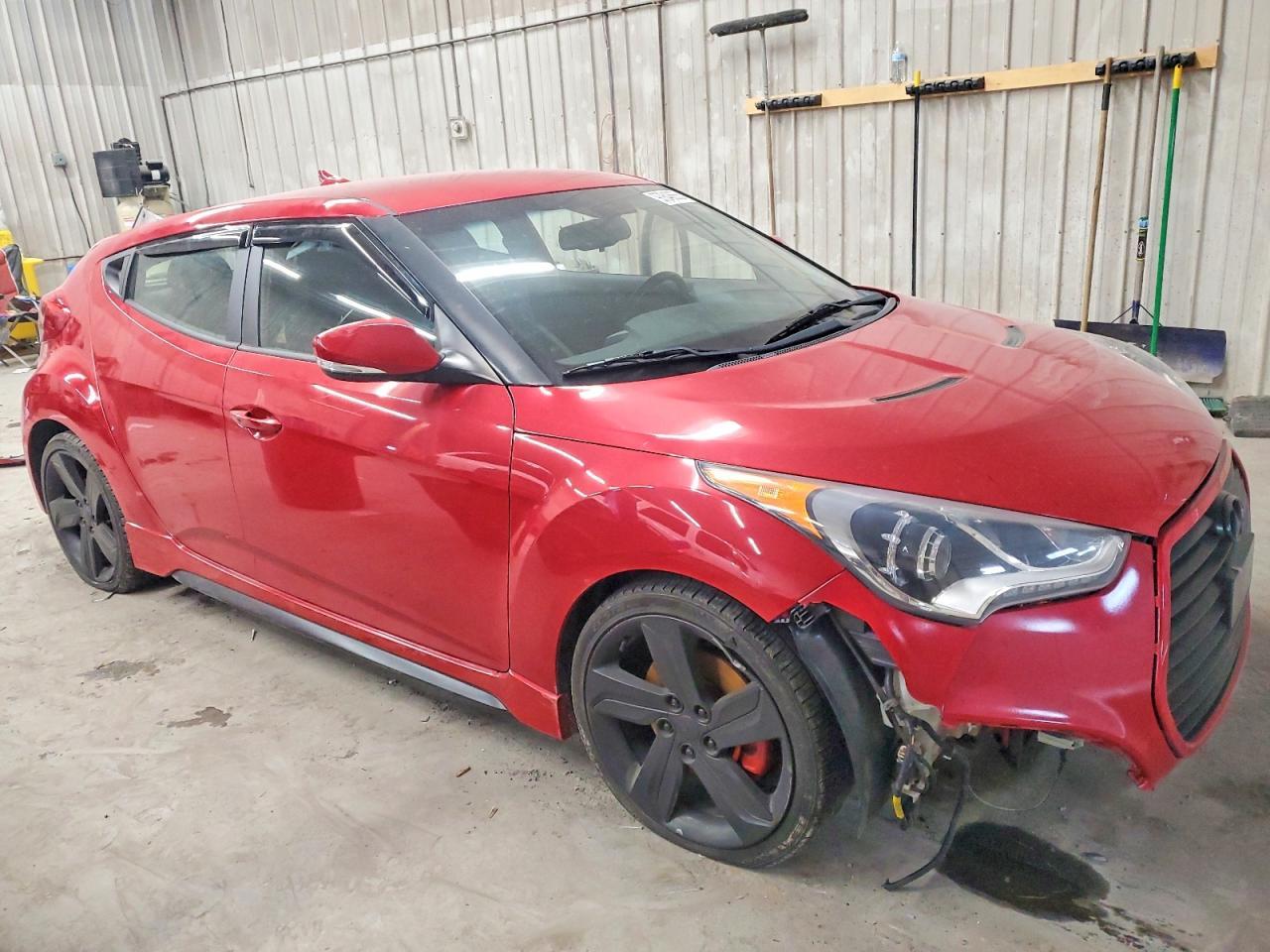 2015 Hyundai Veloster Turbo - Image 4