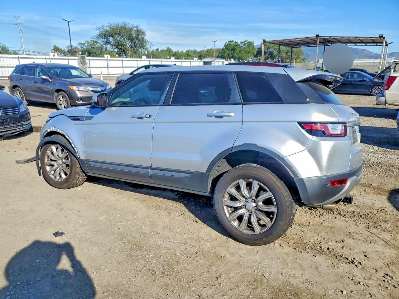 2016 Land Rover Range Rover Evoque Se - Image 2