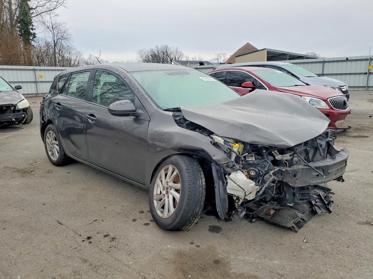 2013 Mazda 3 I - Фото 4