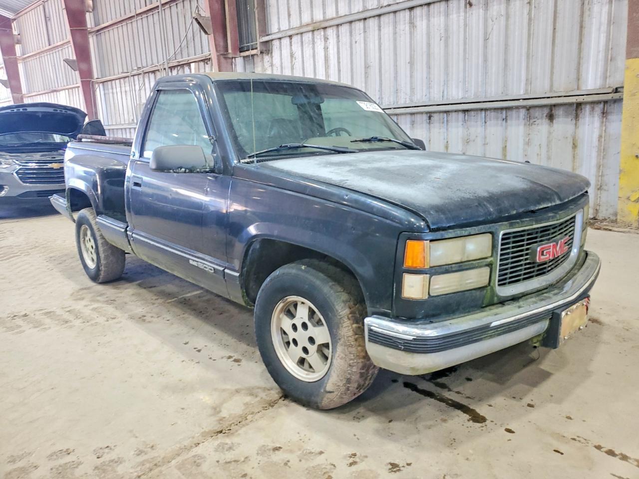 1995 GMC Sierra 150 - Image 4