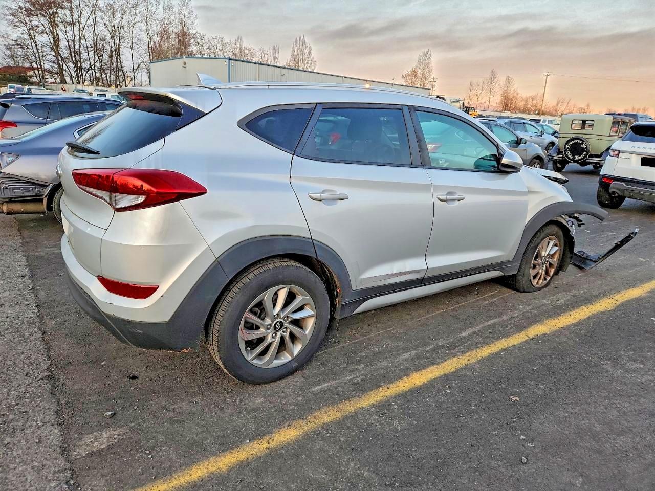 2018 Hyundai Tucson Sel - Фото 3