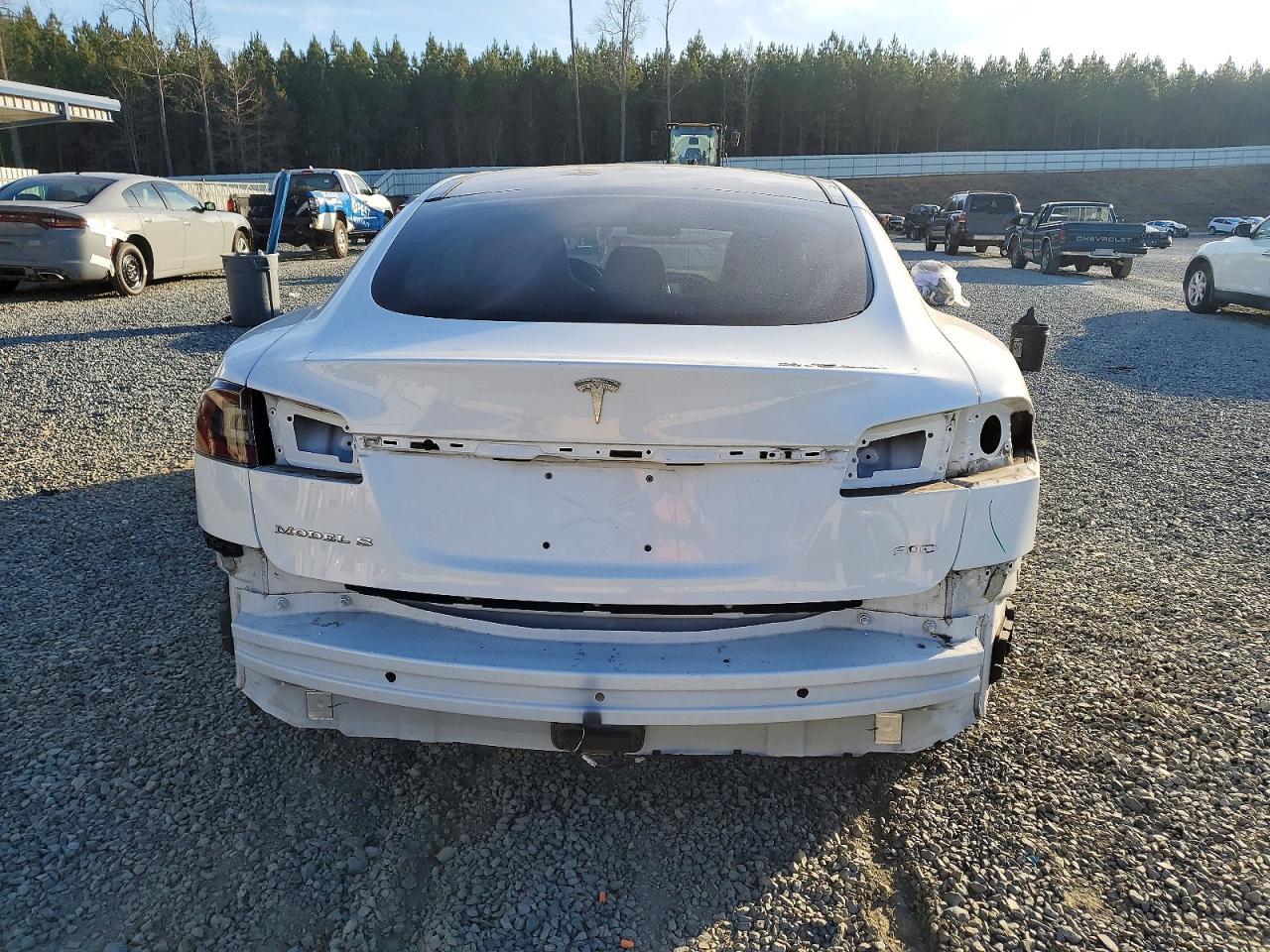 2016 Tesla Model S - Фото 6