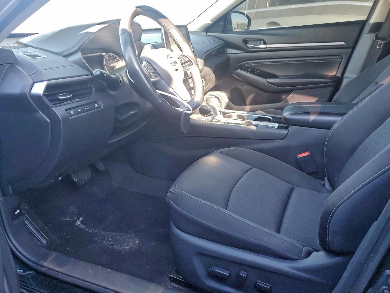 2021 Nissan Altima Sv - Image 7