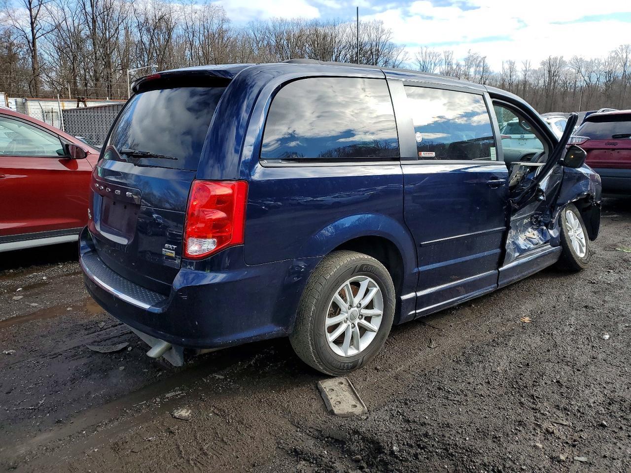 2016 Dodge Grand Caravan Sxt - Фото 3