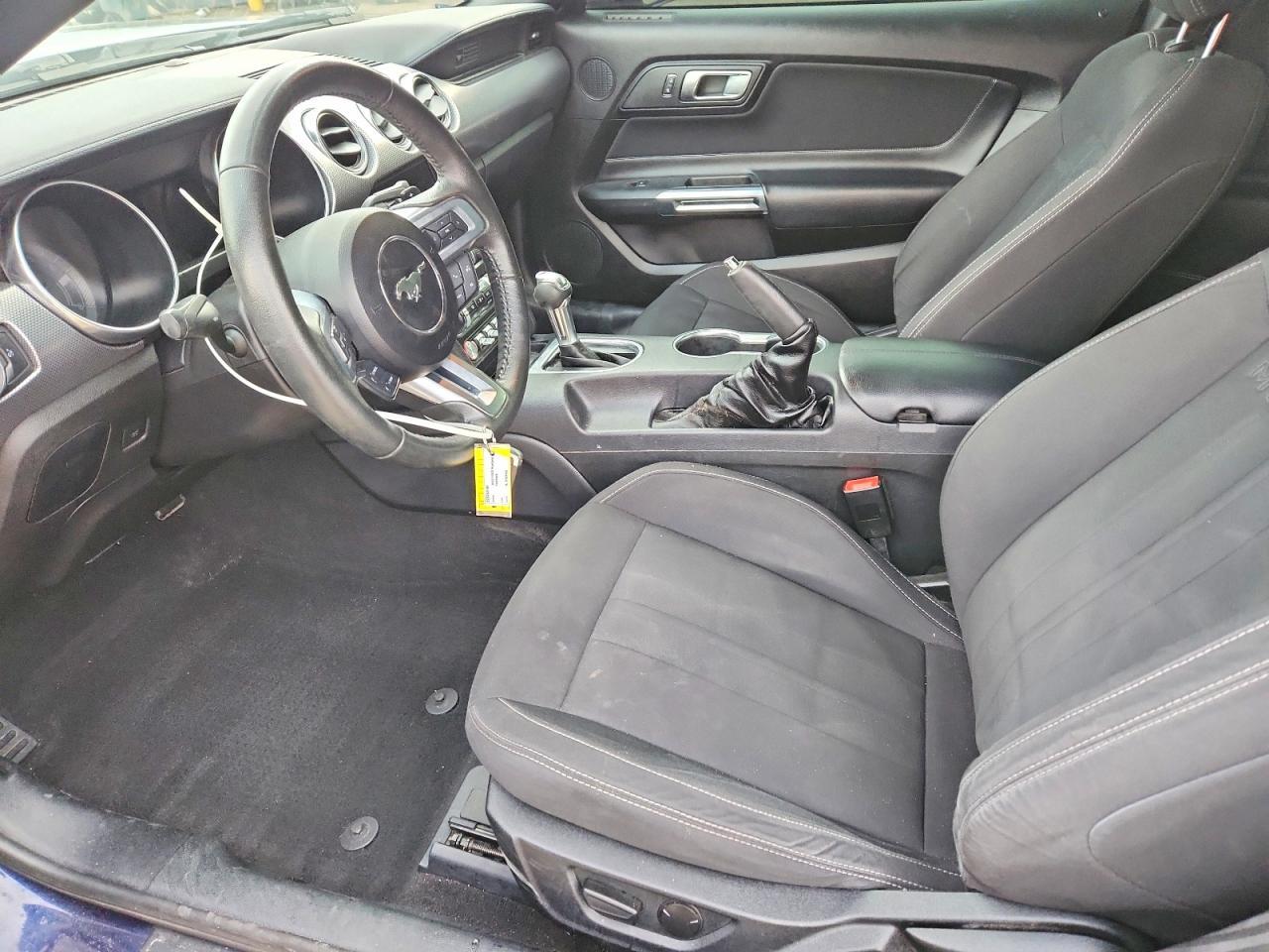 2020 Ford Mustang - Image 7