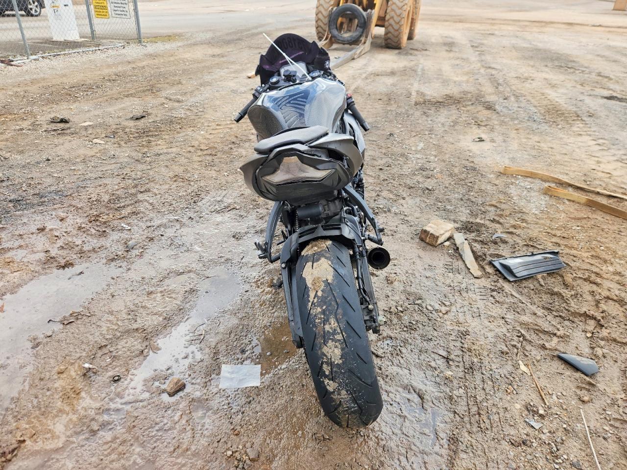 2025 Kawasaki Zx636 K - Image 4