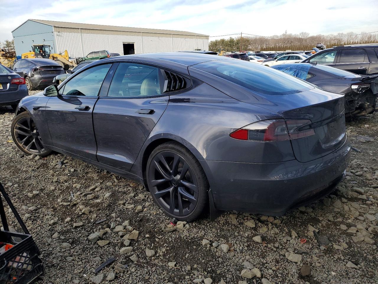 2021 Tesla Model S - Image 2