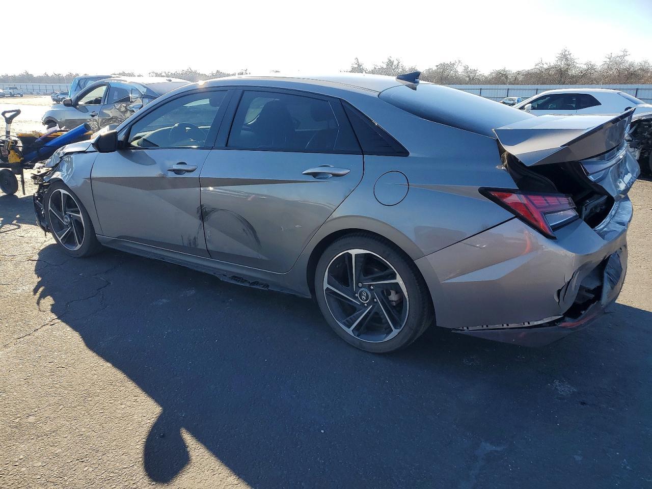 2021 Hyundai Elantra N Line - Фото 2
