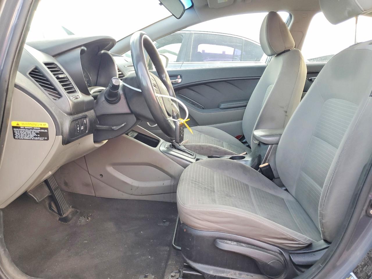 2016 Kia Forte - Фото 7