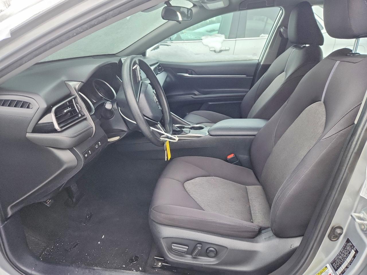 2021 Toyota Camry Le - Image 7