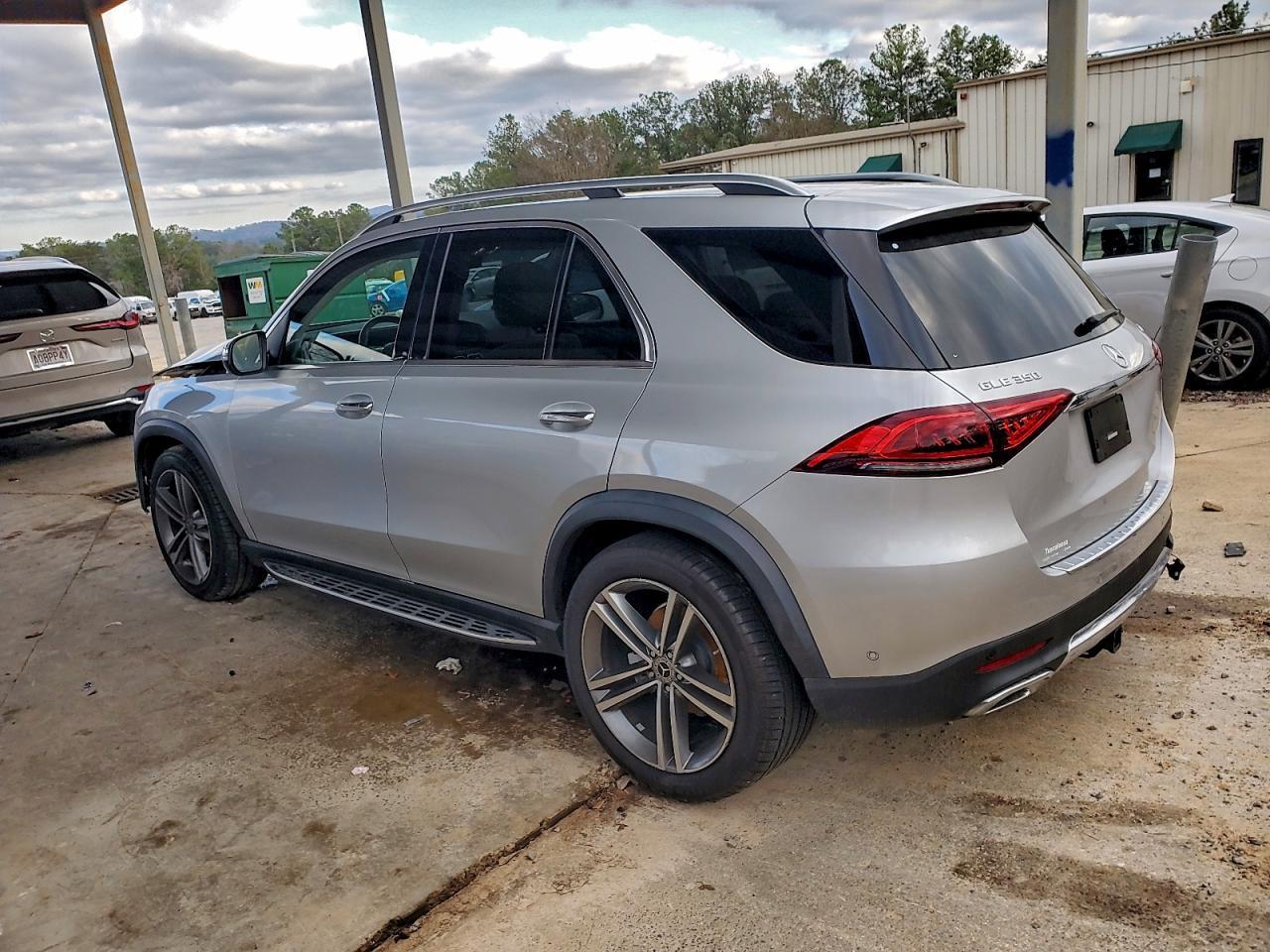 2020 Mercedes-Benz Gle 350 4Matic - Фото 2