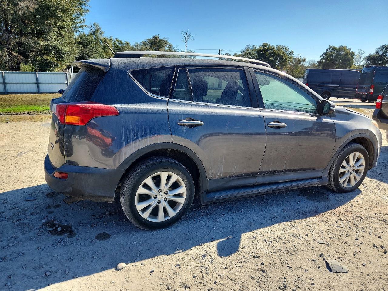 2015 Toyota Rav4 Limited - Image 3