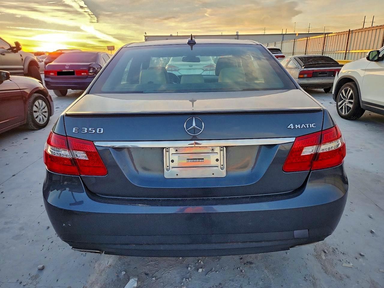 2013 Mercedes-Benz E 350 4Matic - Фото 6