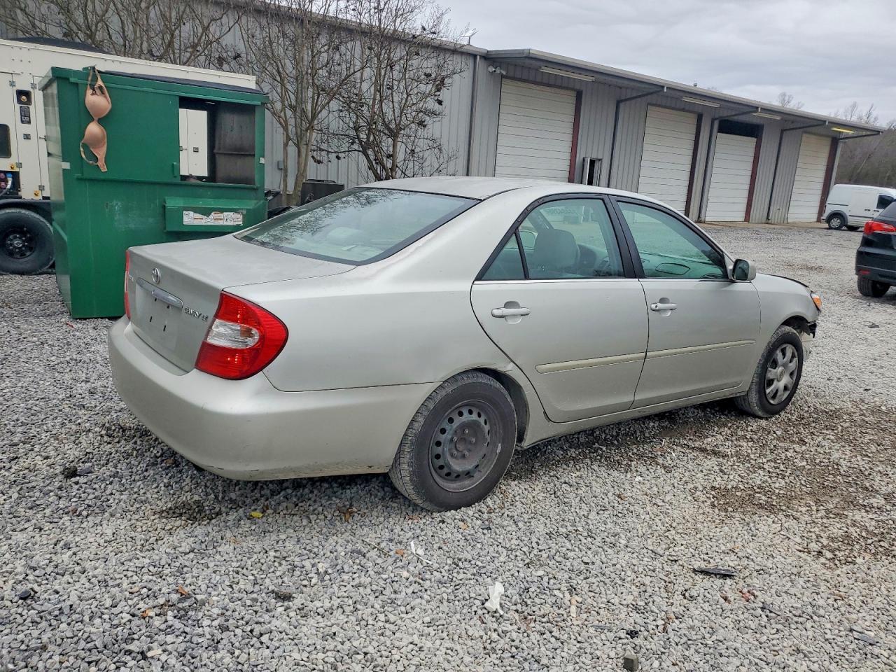 2003 Toyota Camry Le - Image 3