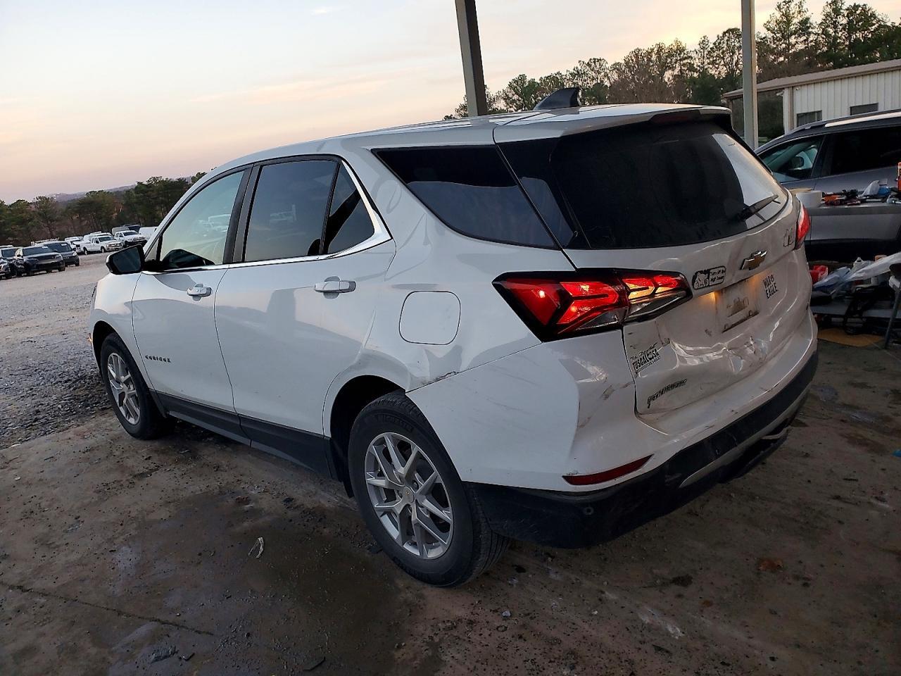 2023 Chevrolet Equinox Lt - Фото 2
