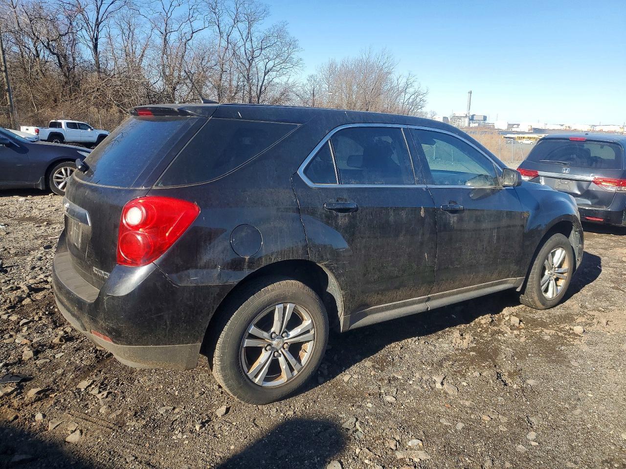 2013 Chevrolet Equinox Ls - Фото 3