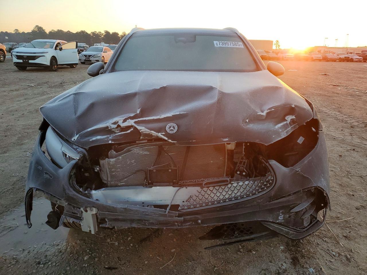 2026 Mercedes-Benz Glc 350E - Image 5