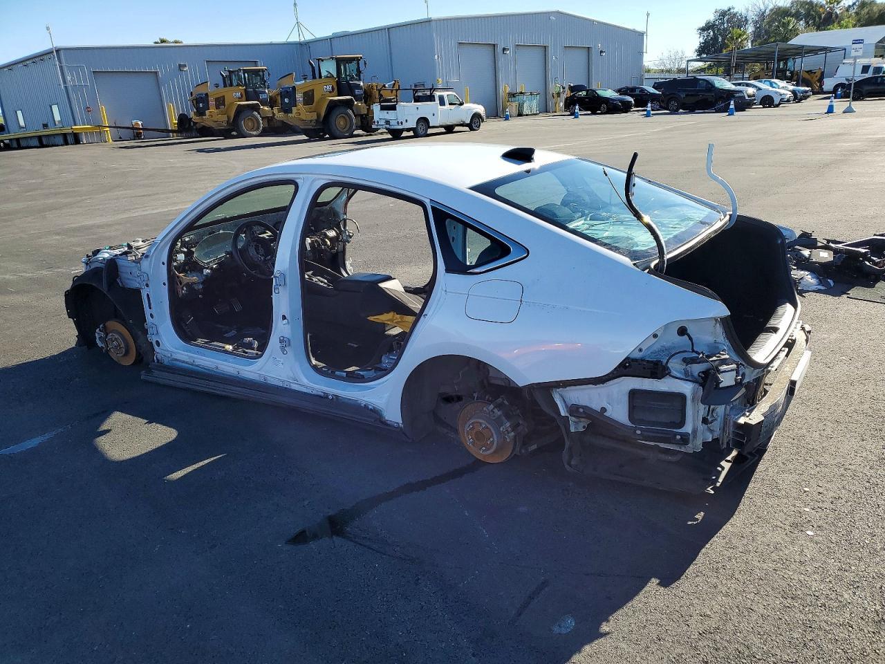 2023 Honda Accord Hybrid Sport - Image 2