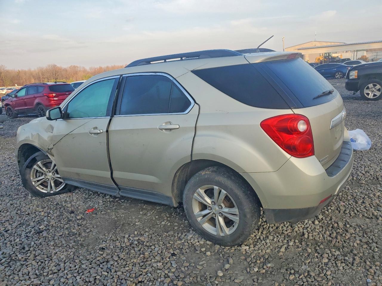 2015 Chevrolet Equinox Lt - Image 2