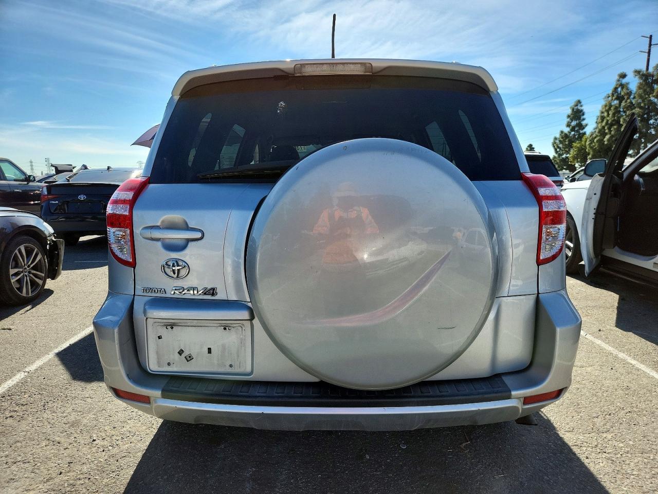 2009 Toyota Rav4 Base - Image 6