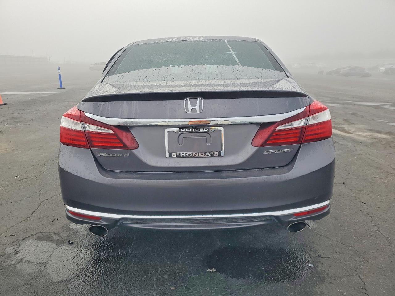 2017 Honda Accord Sport - Image 6