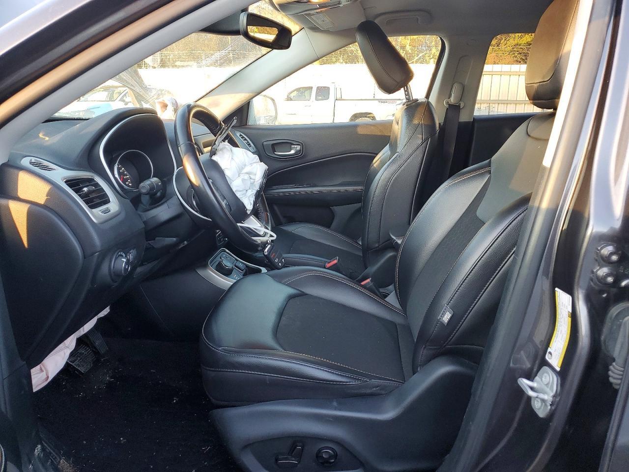 2021 Jeep Compass Latitude - Image 7