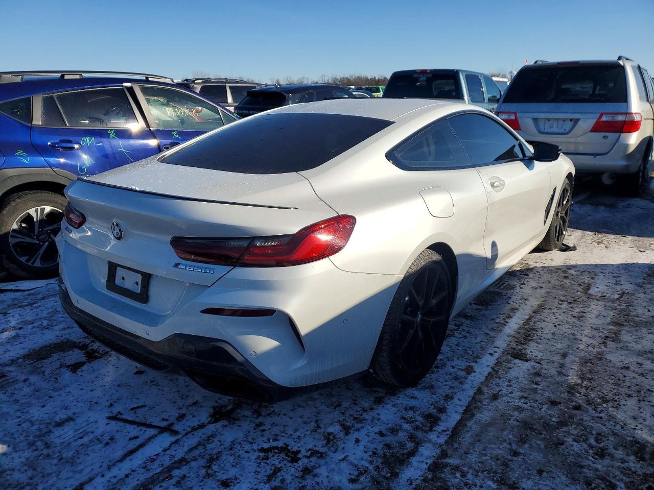 2024 BMW M850Xi - Фото 3