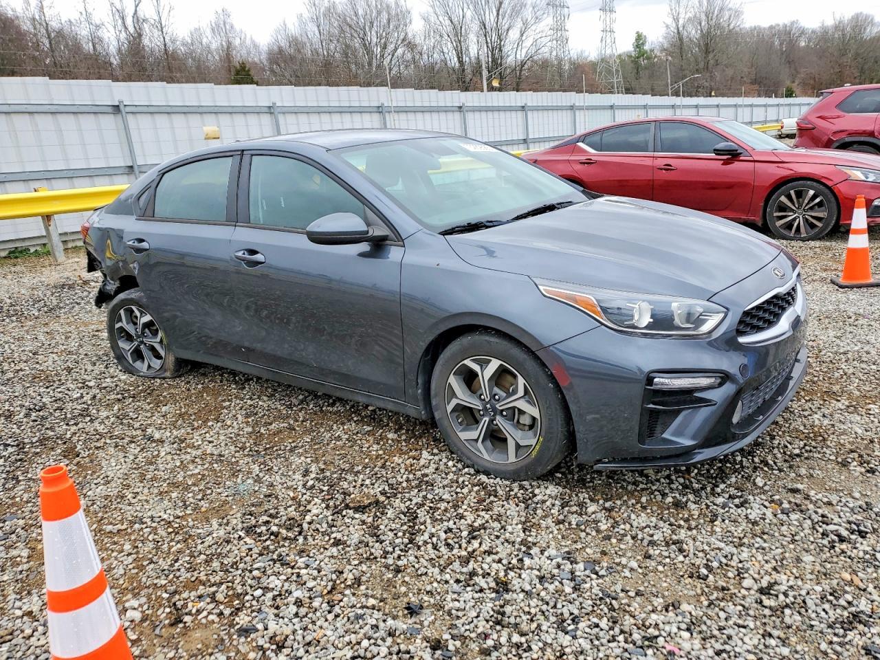 2021 Kia Forte Fe - Image 4
