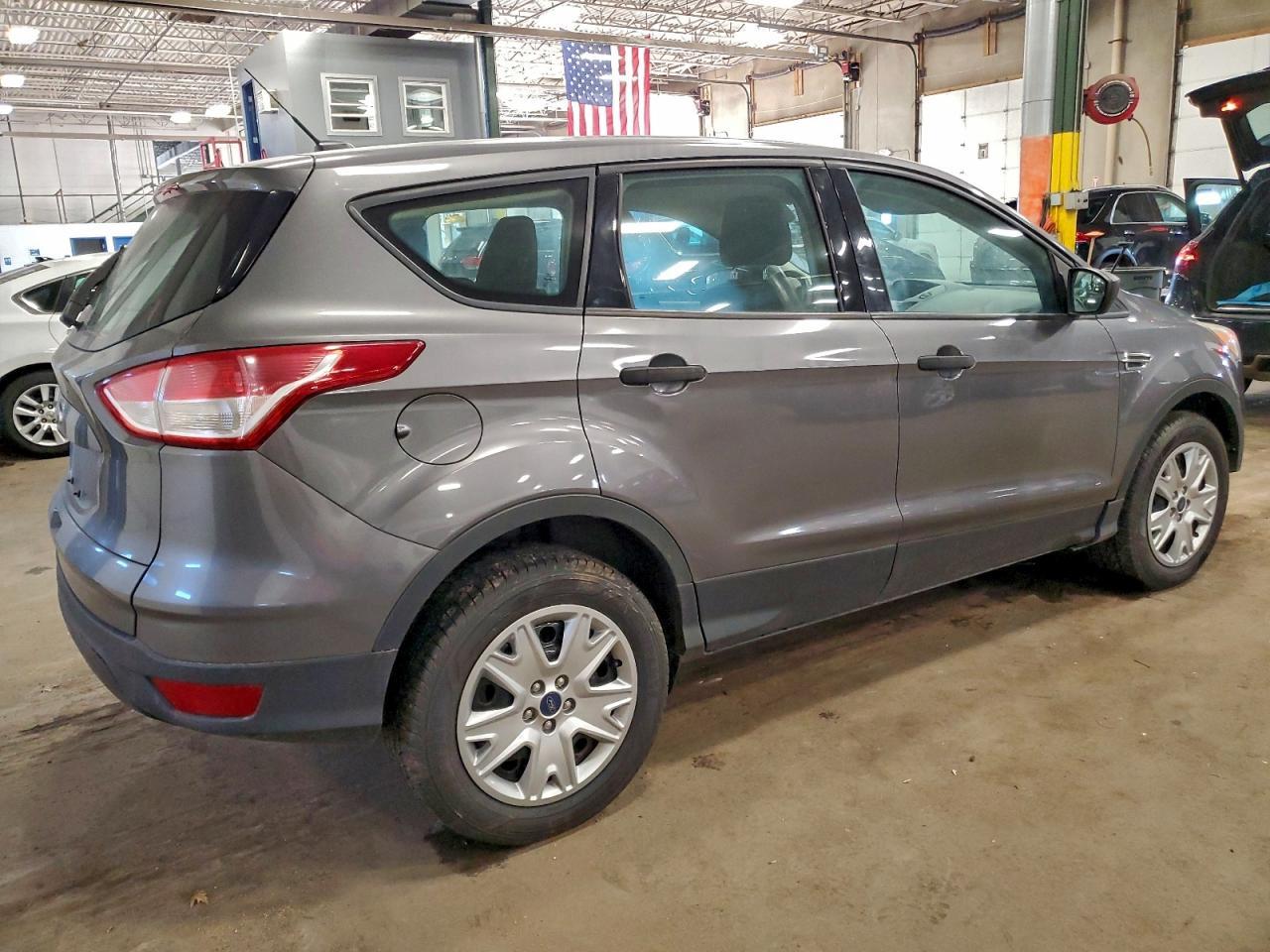2013 Ford Escape S - Image 3
