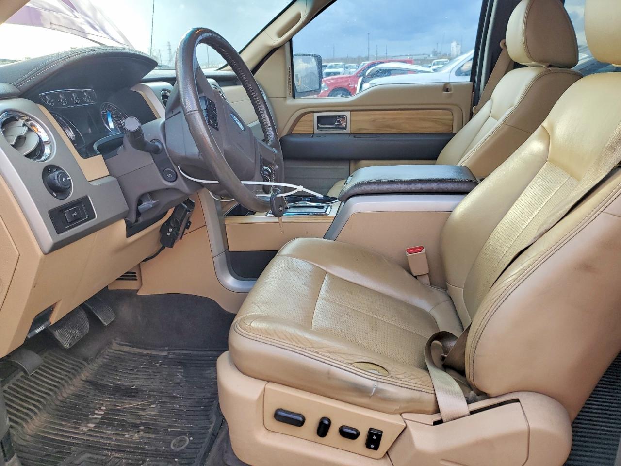 2011 Ford F150 Supercrew - Image 7