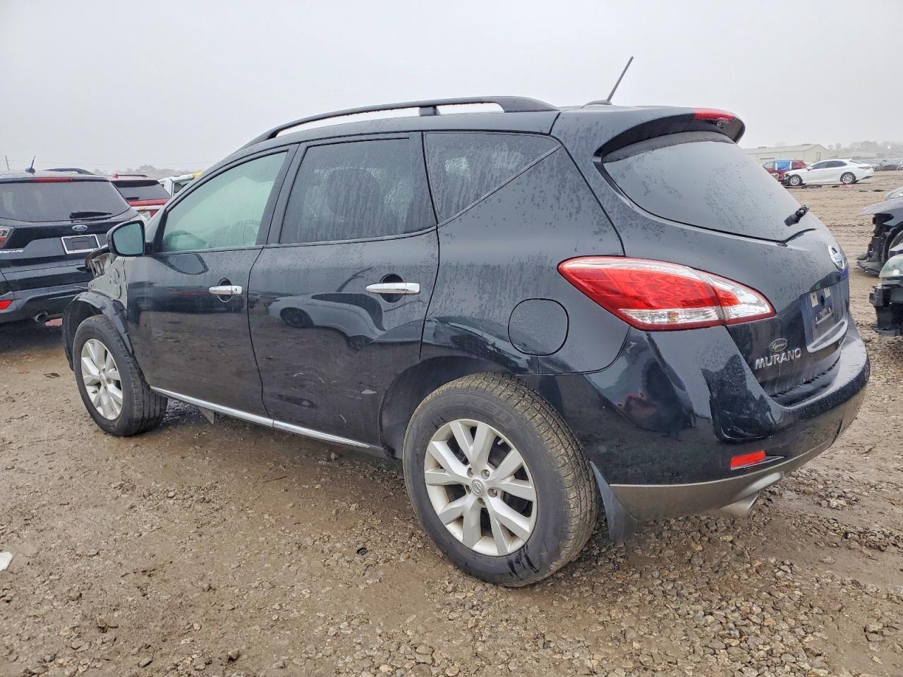 2011 Nissan Murano S - Image 2