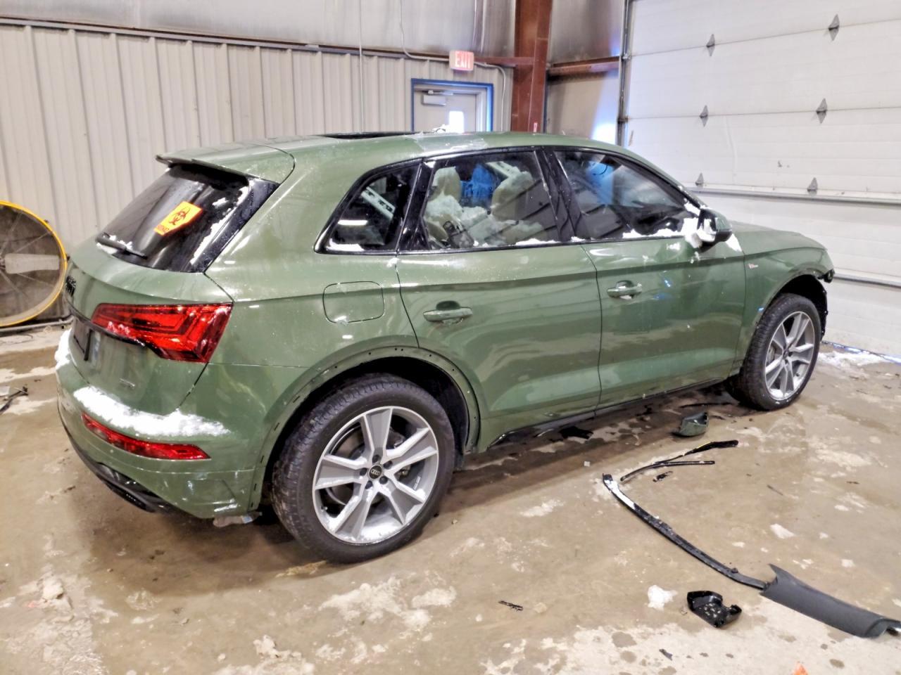2025 Audi Q5 Premium 45 - Фото 3