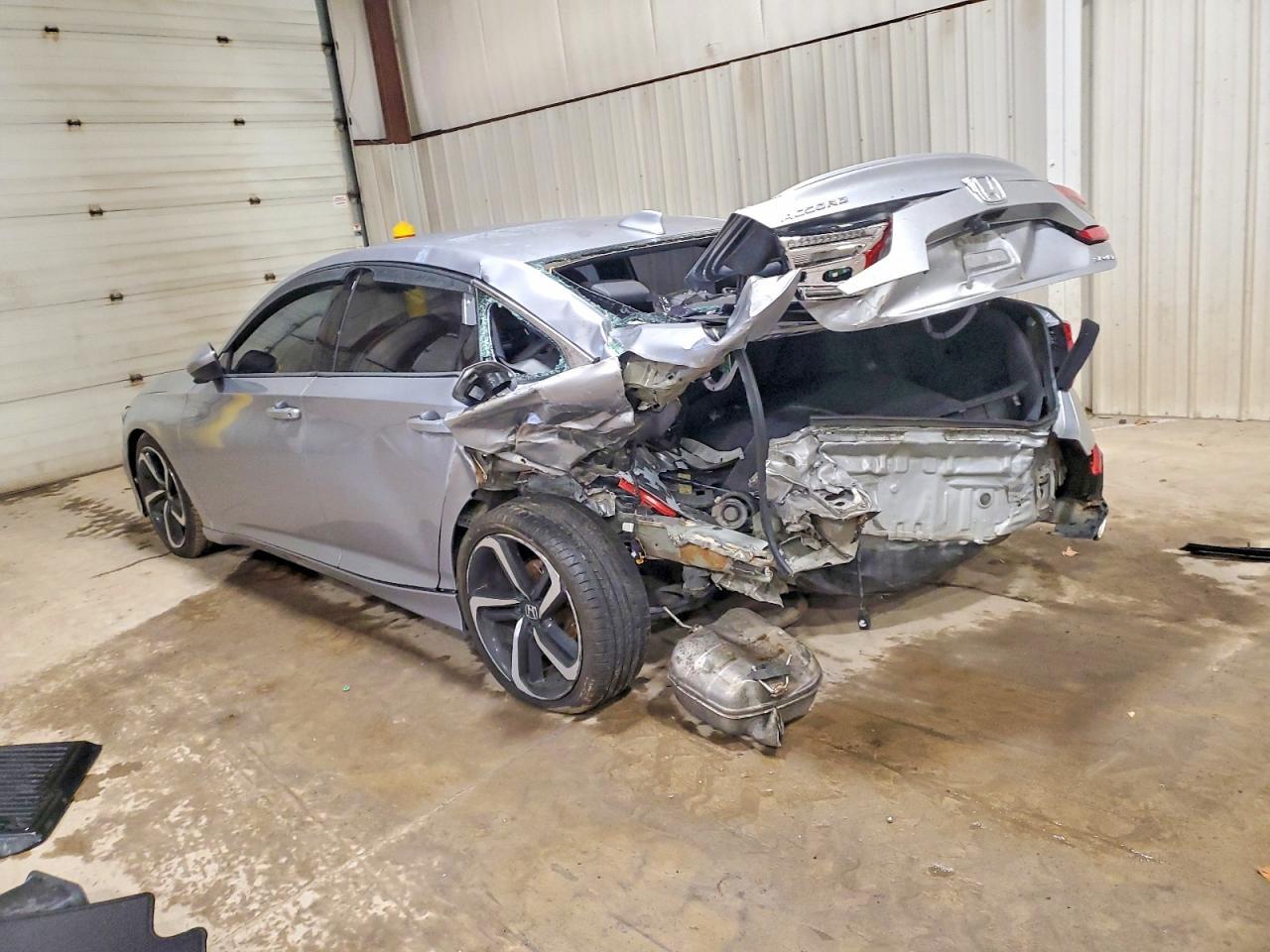 2018 Honda Accord Sport - Фото 2