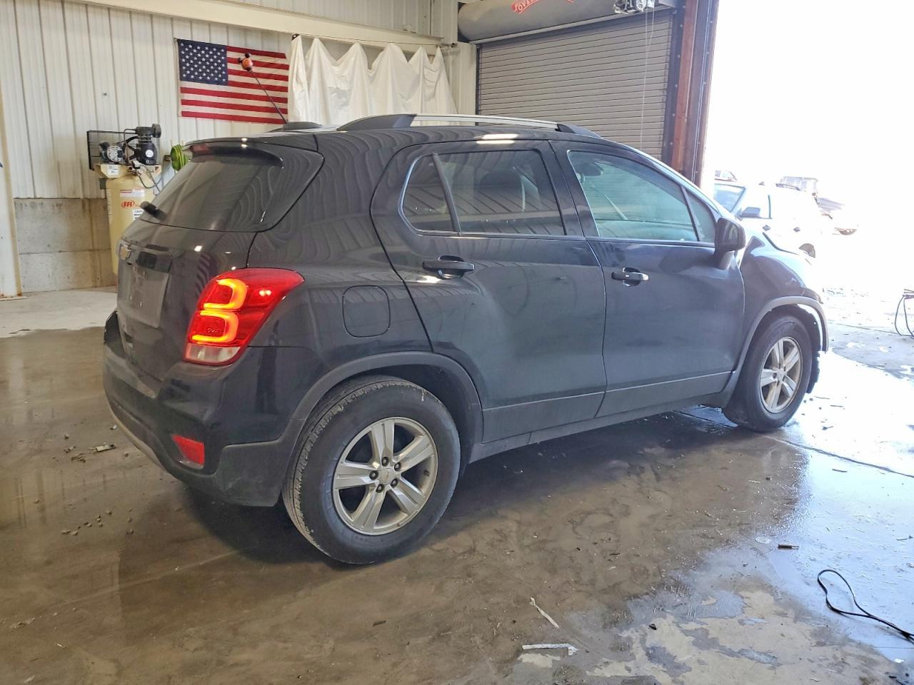 2021 Chevrolet Trax 1Lt - Image 3